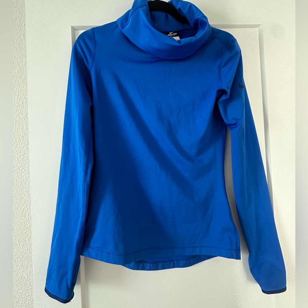 Nike Dri-fit Pullover